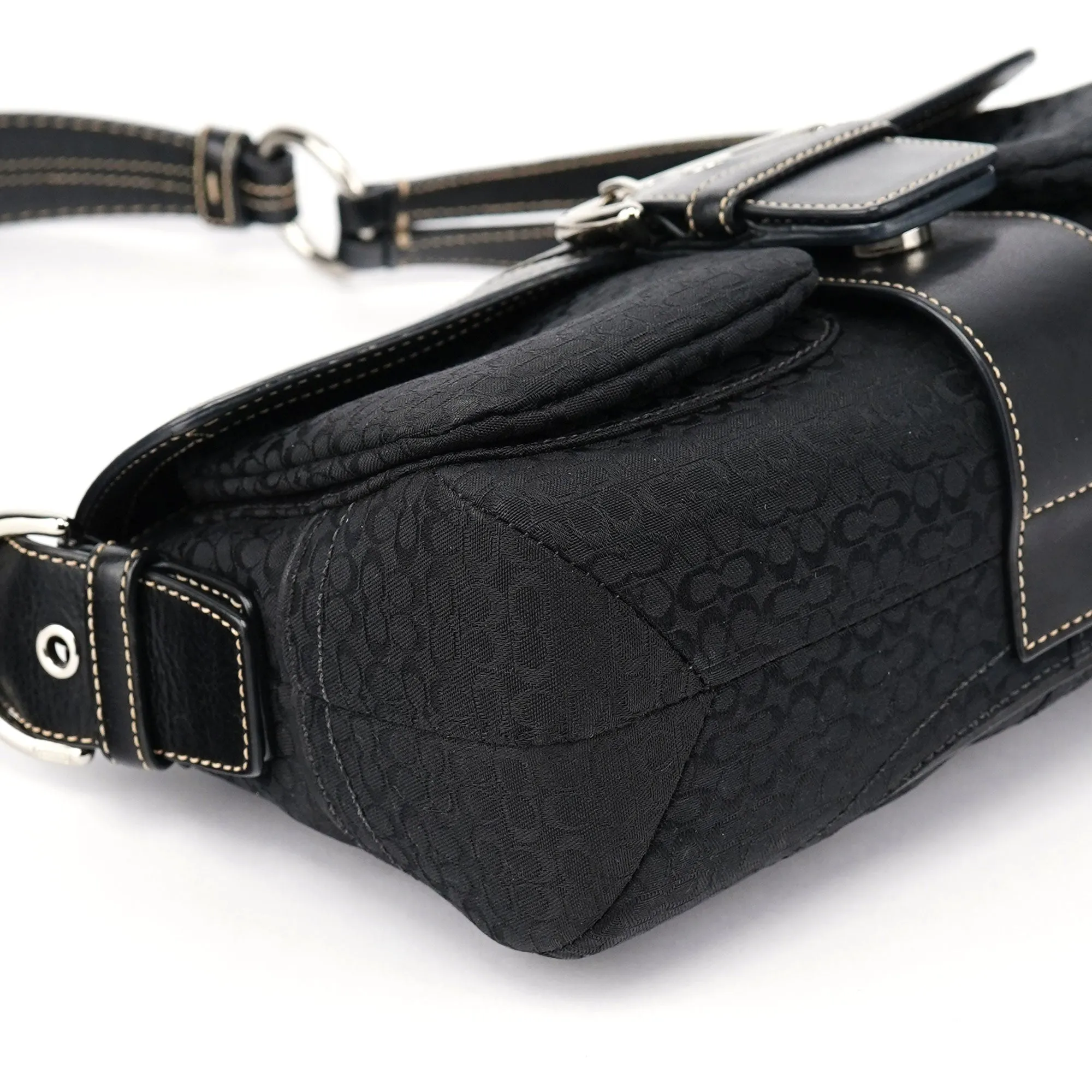 1463 Black Soho Shoulder Bag