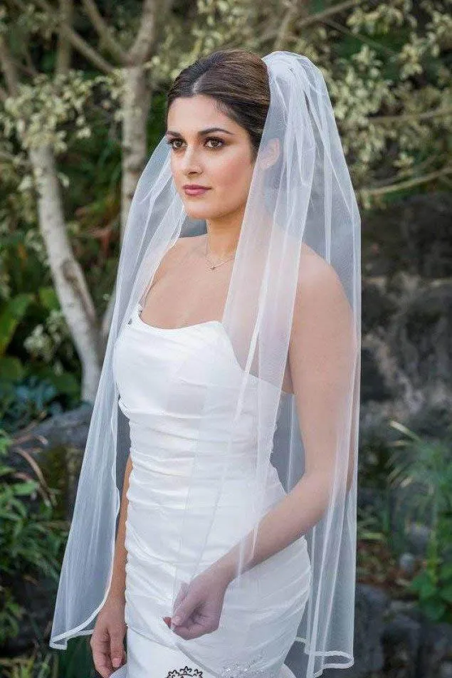 1T Layer Fingertip Length Tulle Wedding Veil with Satin Trim Edge APWV0019