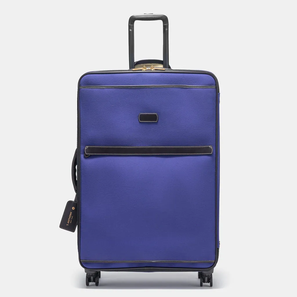 31" LIGHTWEIGHT WHEELED CASE WITH 4 WHEELS