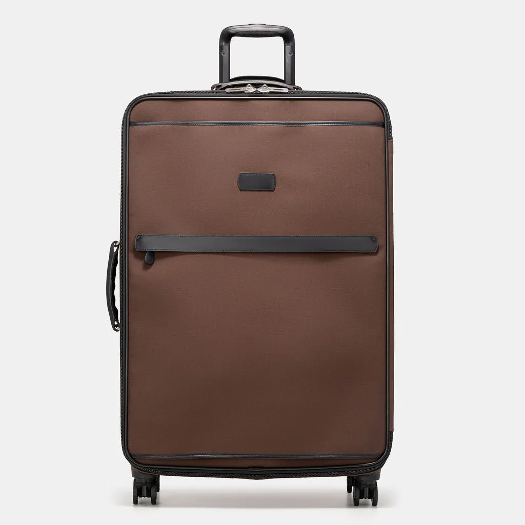 31" LIGHTWEIGHT WHEELED CASE WITH 4 WHEELS