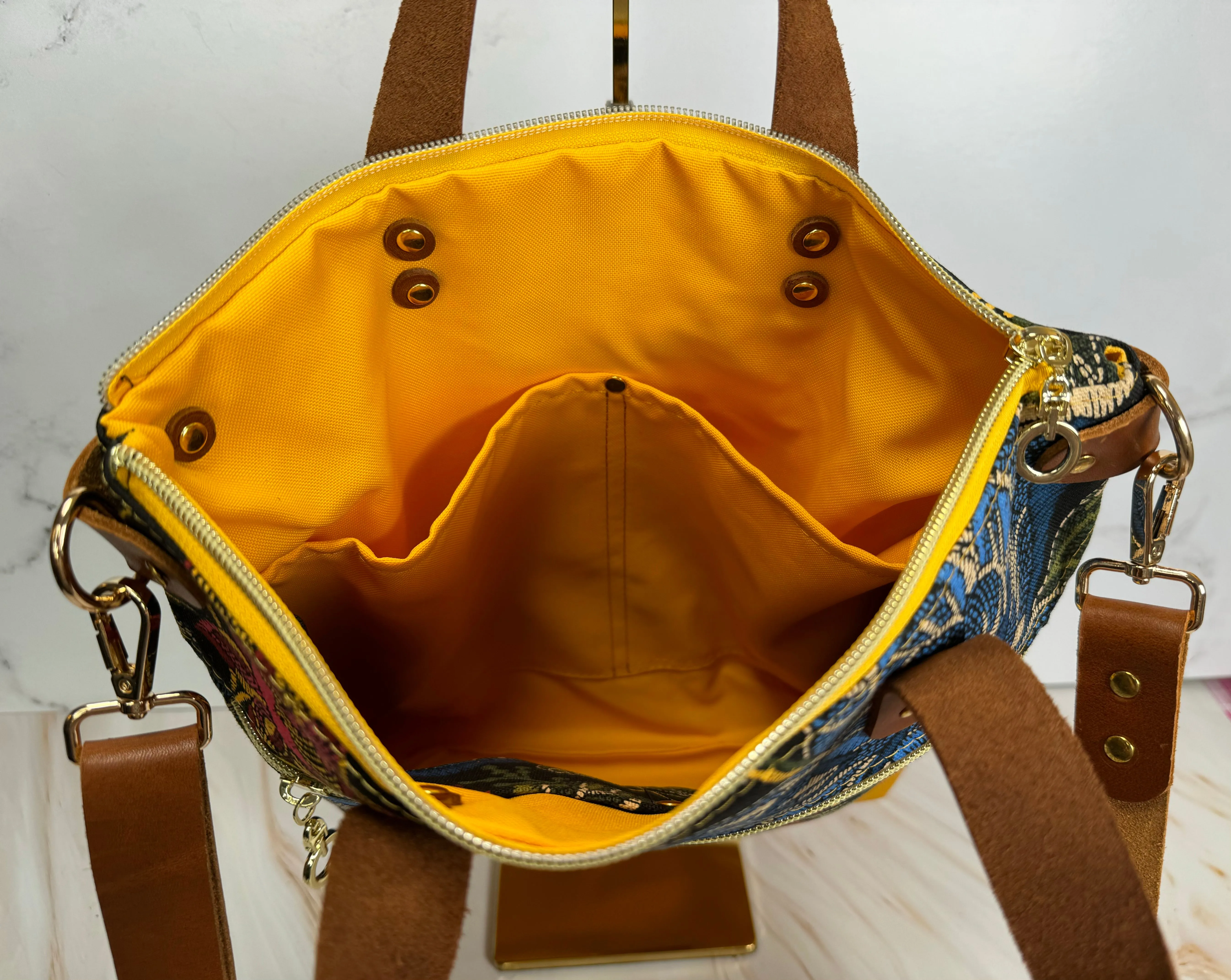 Aberdeen Tote- Embroidered Flowers