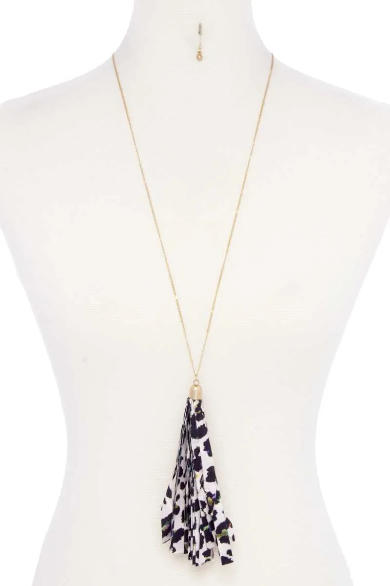 Animal Print Pattern Tassel Necklace