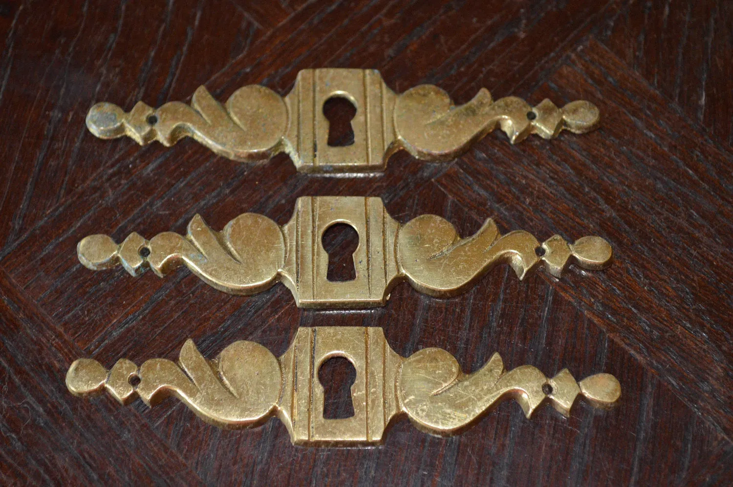 Antique French Art Deco Keyhole Escutcheon Horizontal Hardware