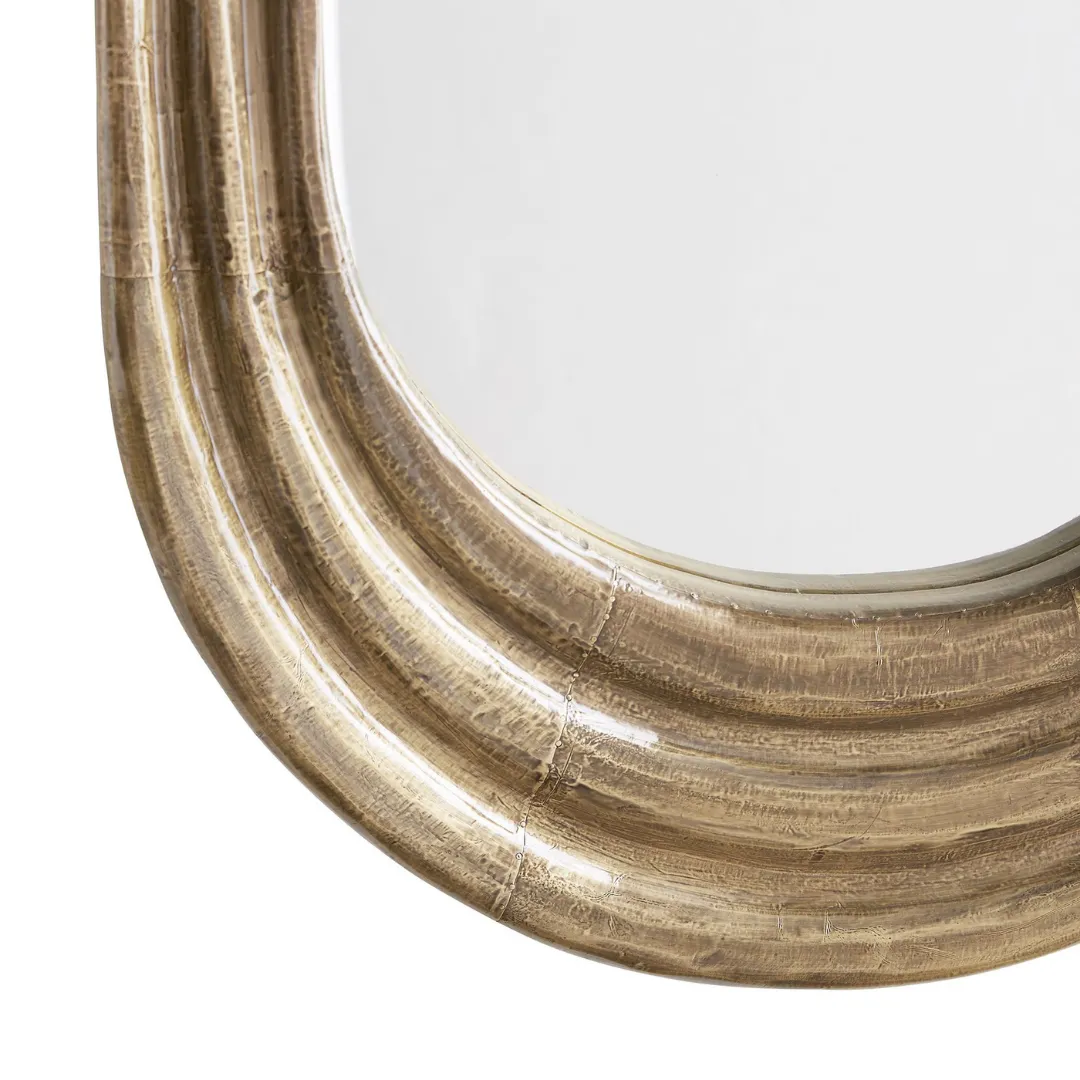 Antoinette Mirror