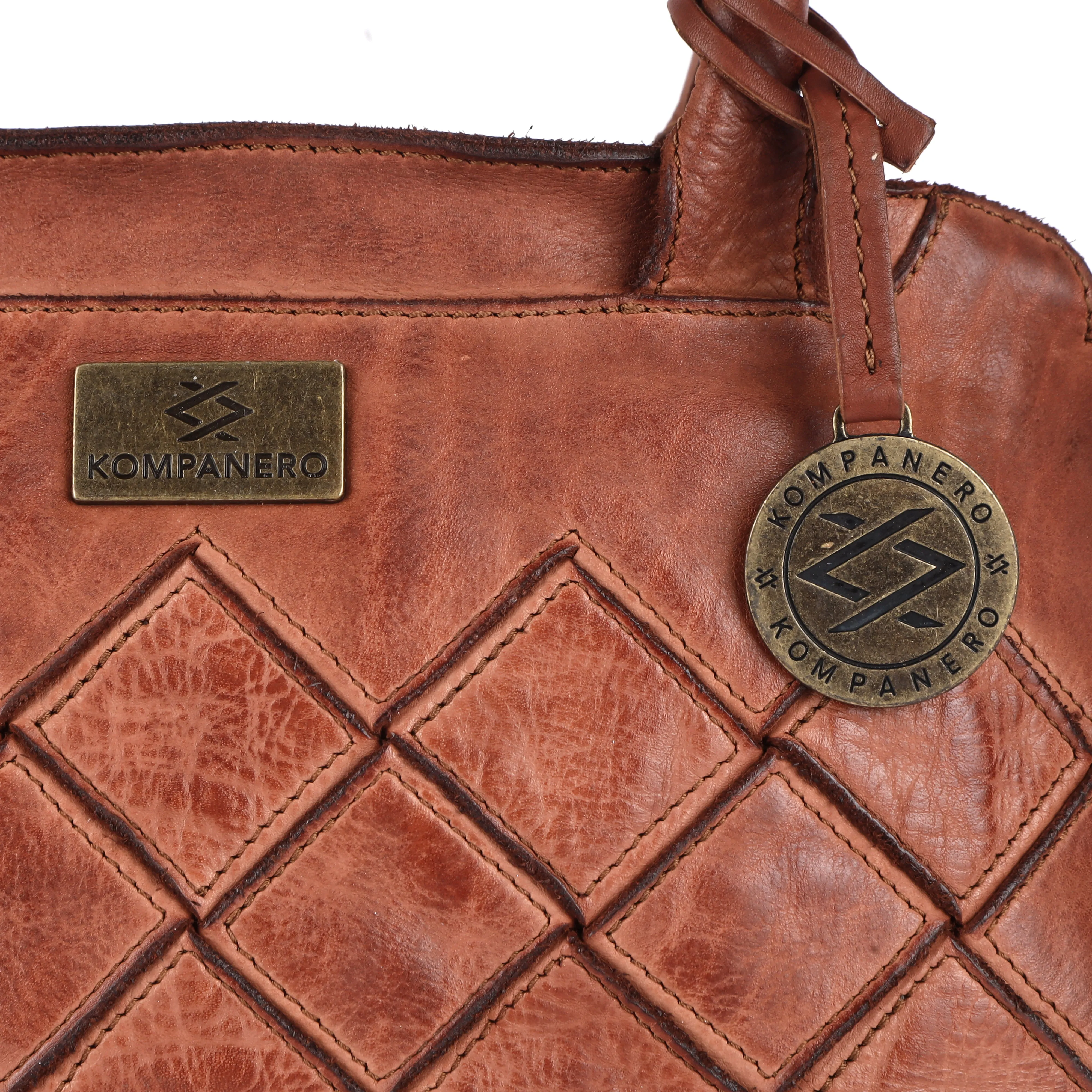 Aria - The Handbag