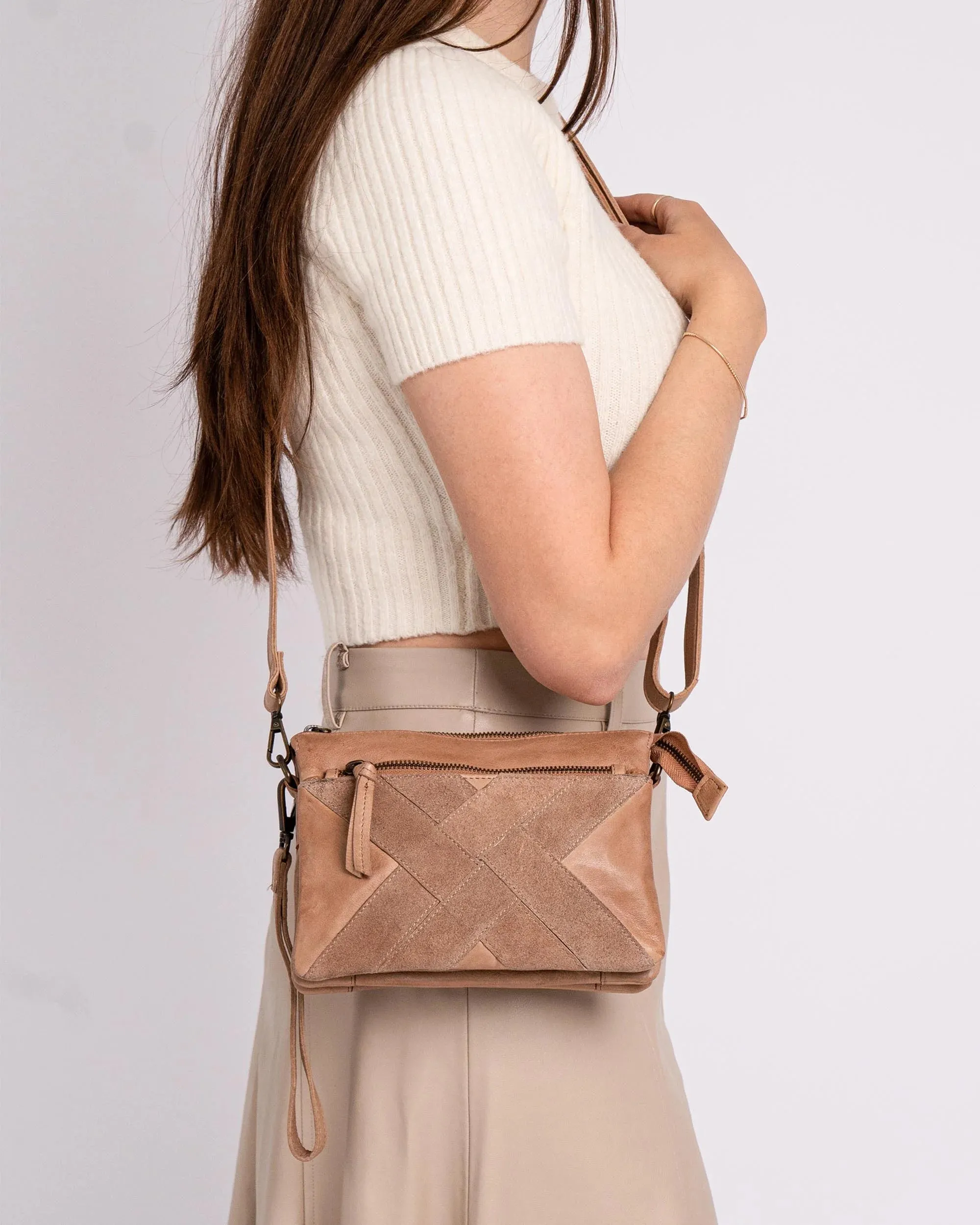 Bakema | Leather Crossbody Bag