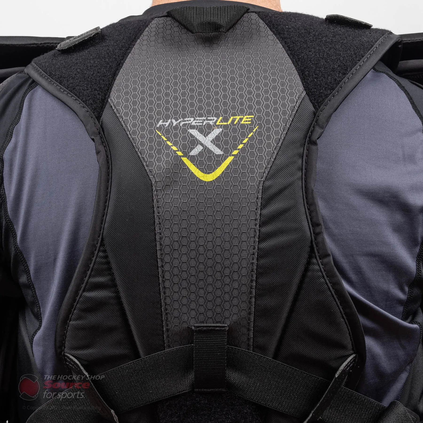 Bauer Vapor HyperLite Senior Chest & Arm Protector - Black