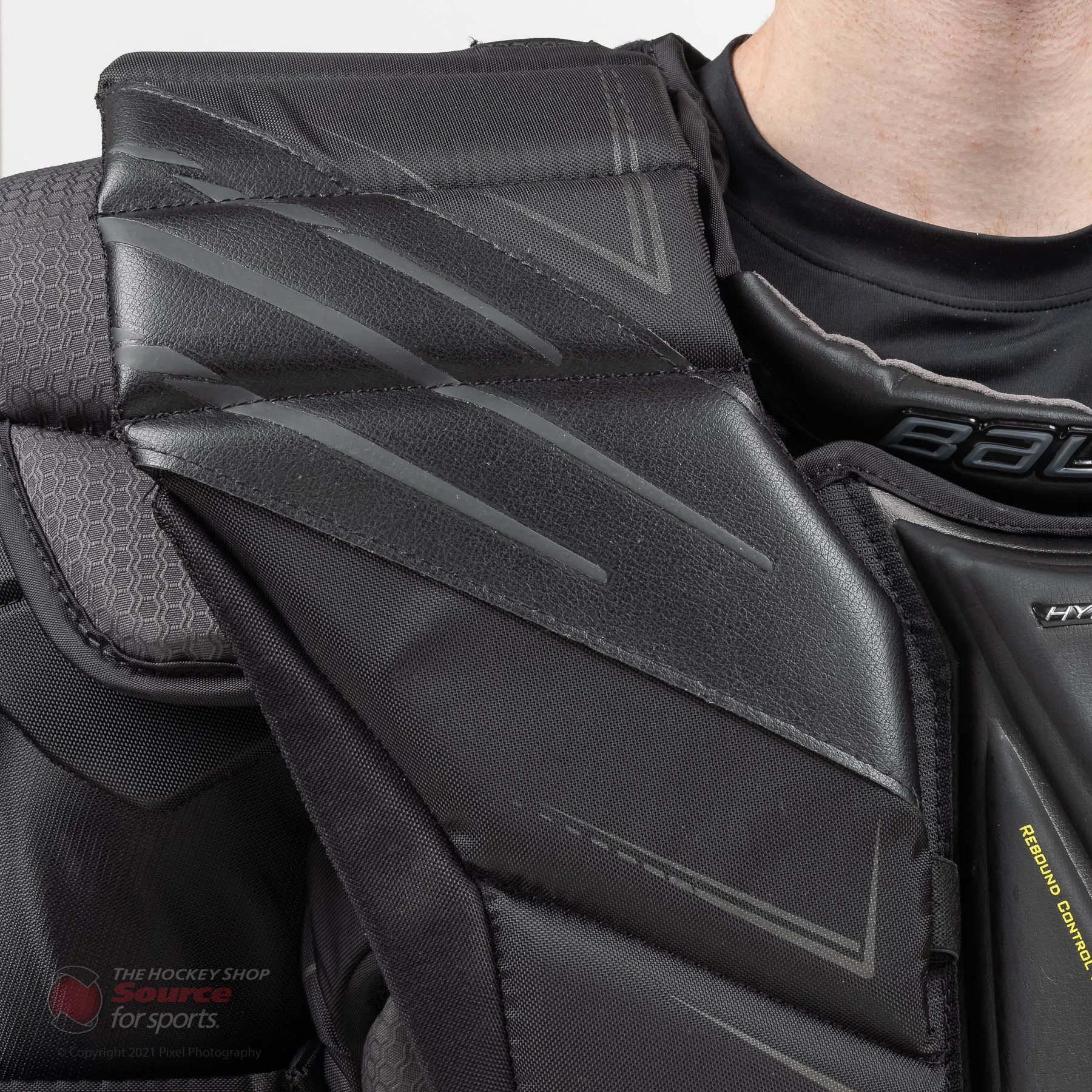 Bauer Vapor HyperLite Senior Chest & Arm Protector - Black