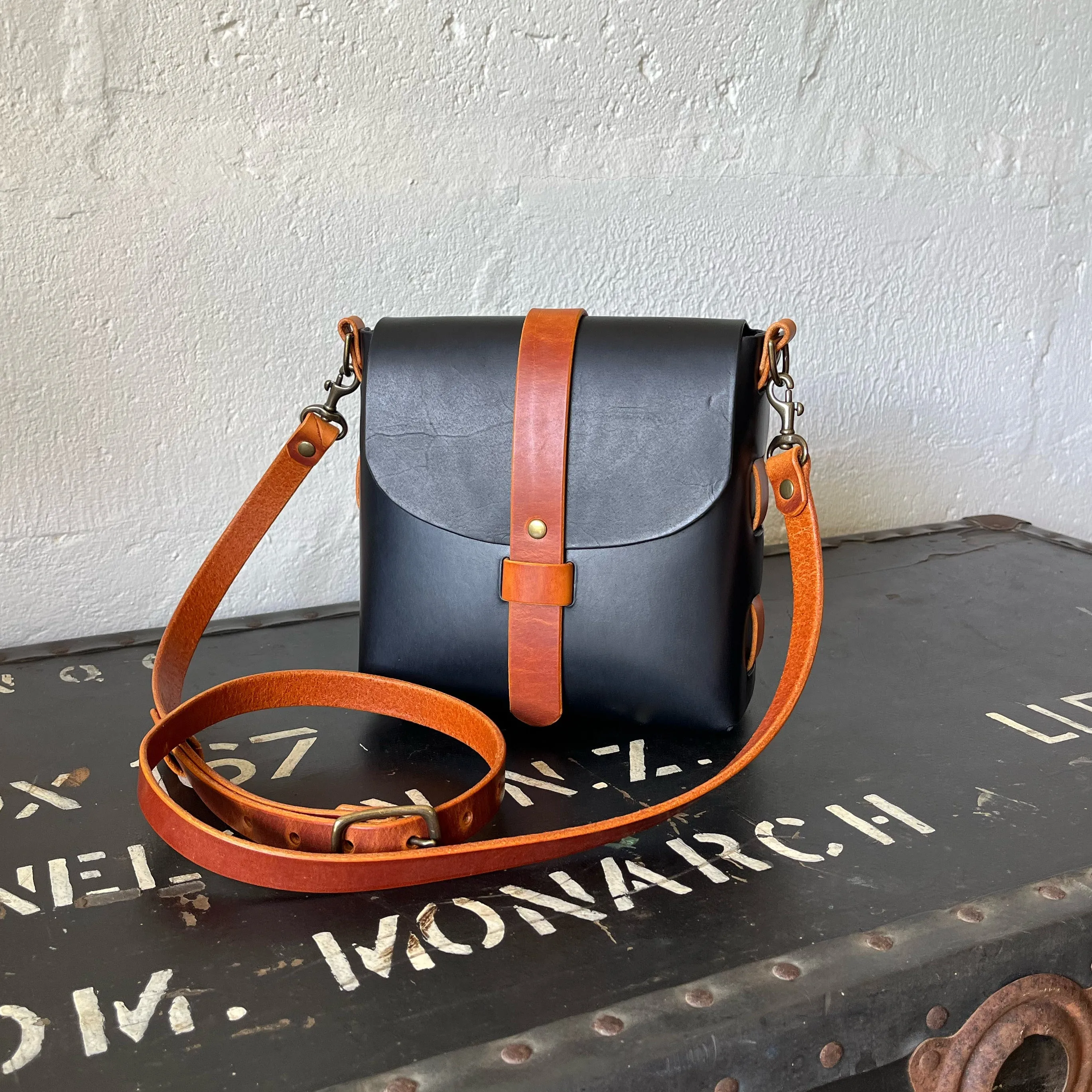 Blake Crossbody Bag | Small