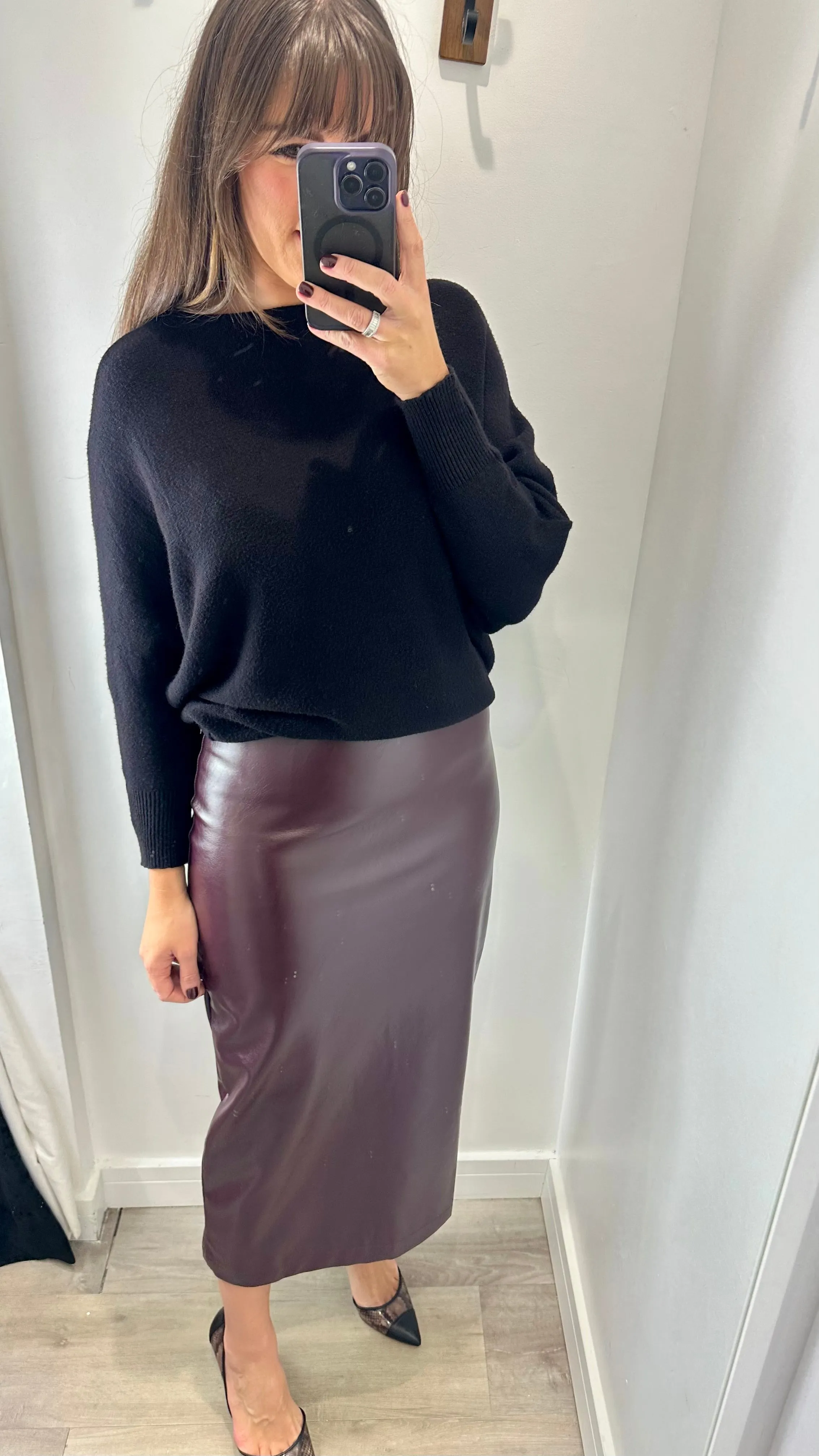BORDEAUX FAUX LEATHER SKIRT