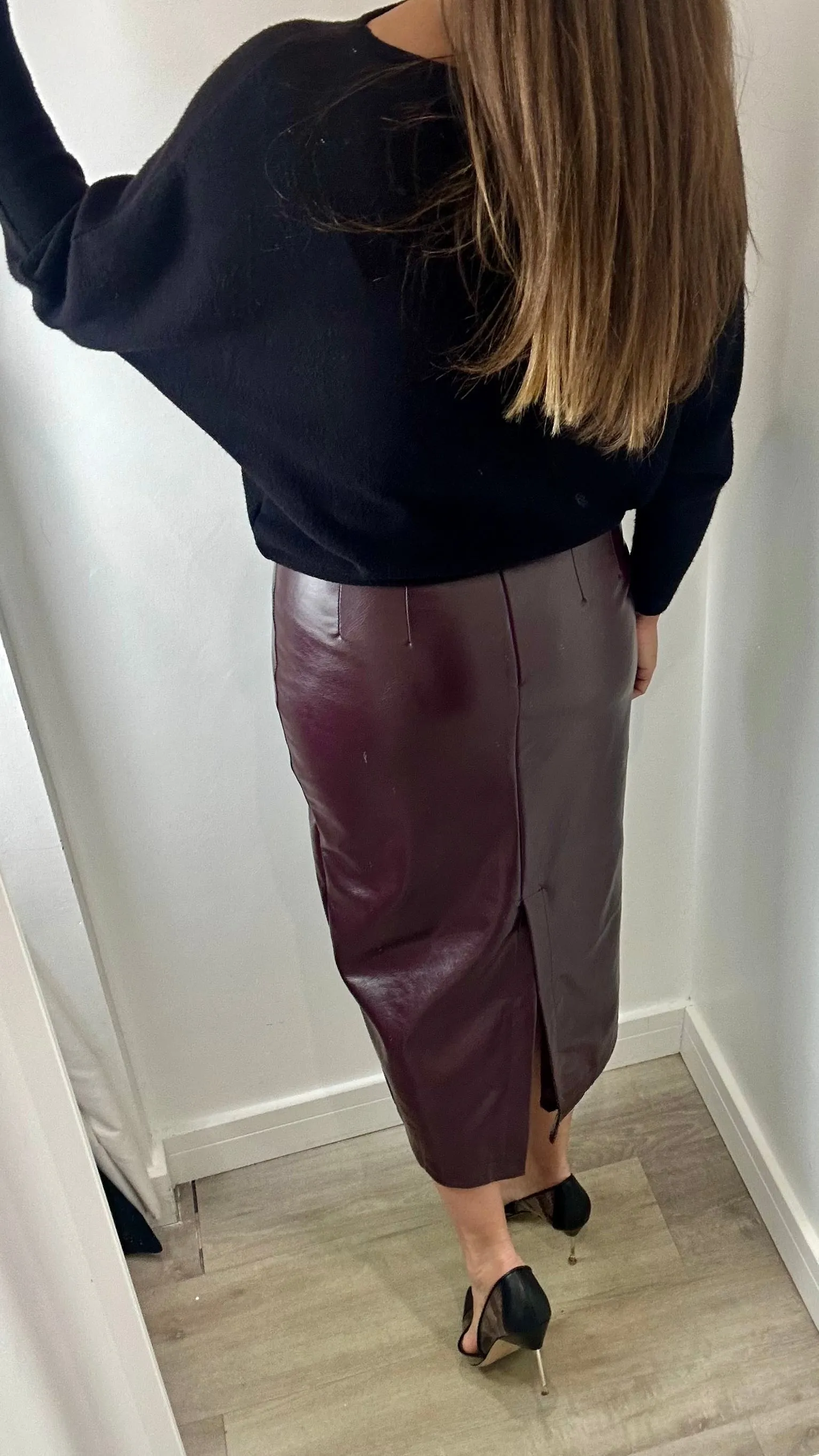 BORDEAUX FAUX LEATHER SKIRT