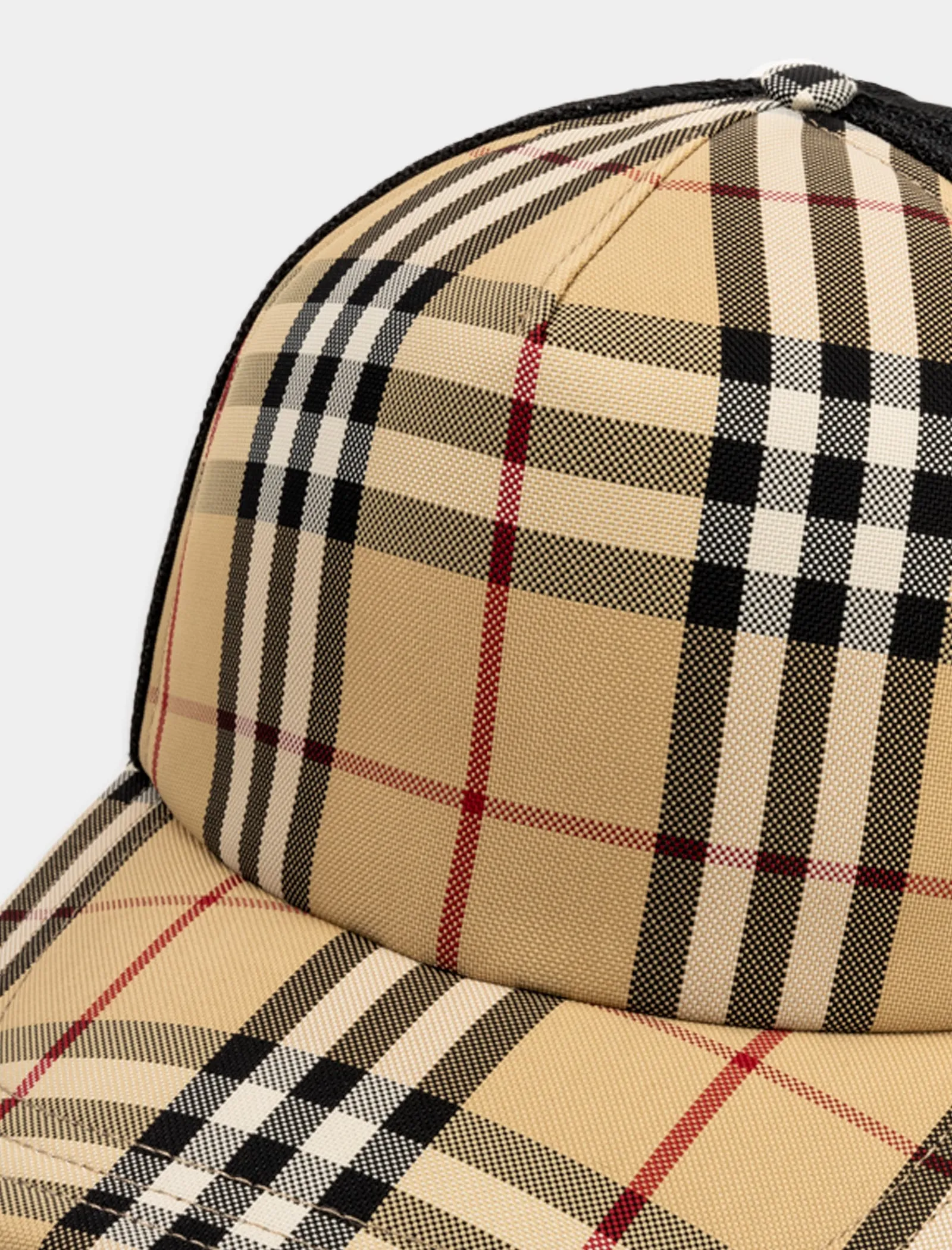CHECK AND MESH TRUCKER HAT