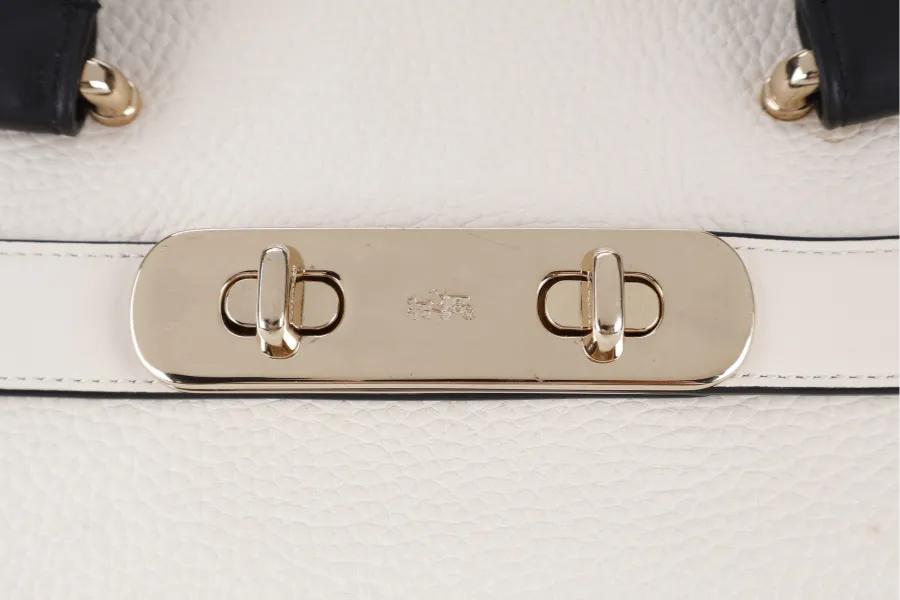 COACH SWAGGER 27 CARRYALL BAG LARGE WHITE CALF LEATHER GOLD HARDWARE WITH STRAPS
