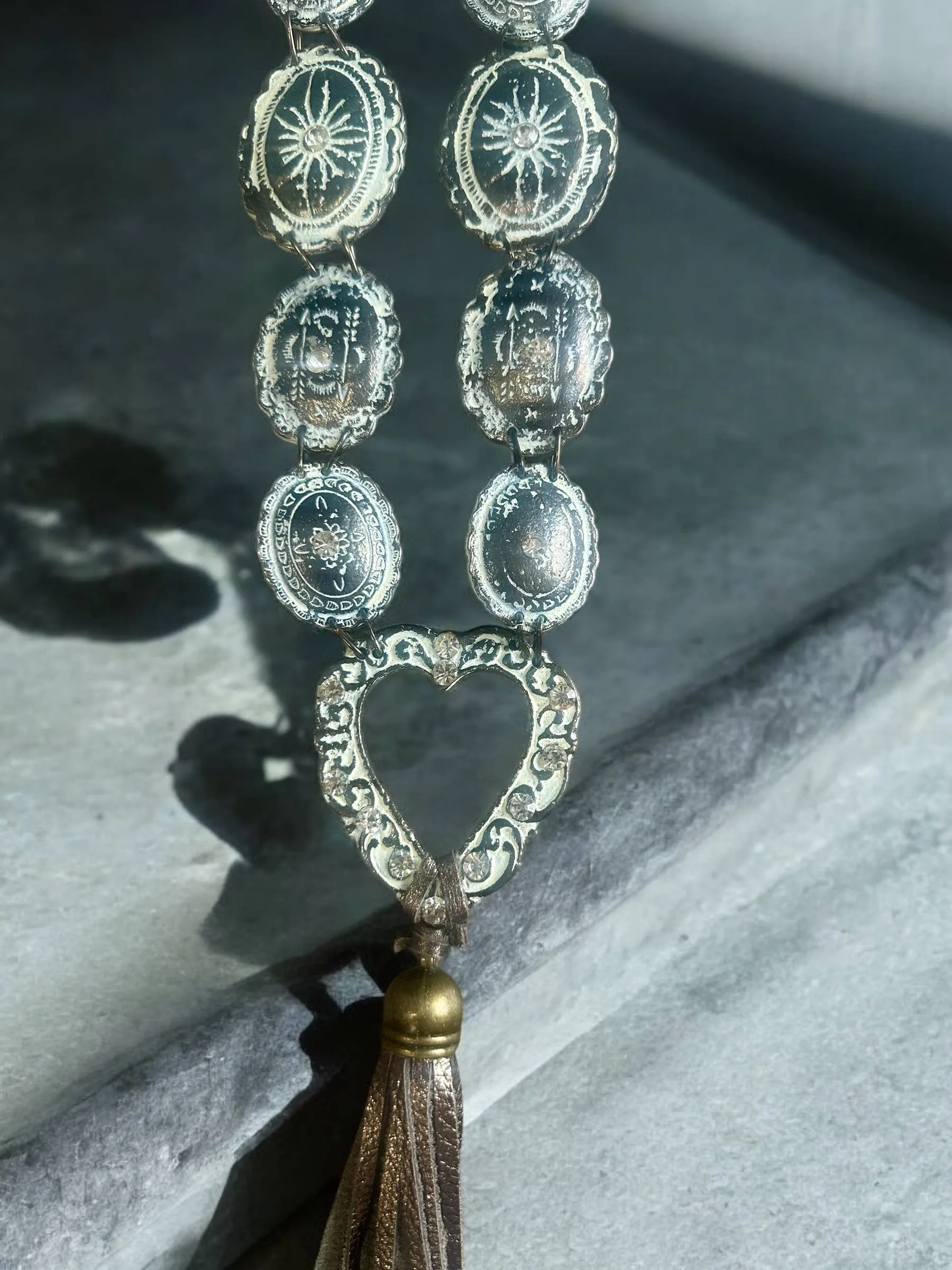 Concho Sliver Tone Necklace