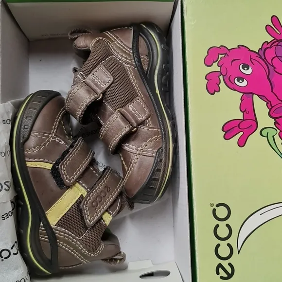 Ecco Baby Kick Start Moxie Sneaker