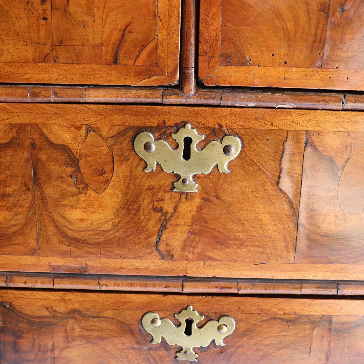 English Chippendale Burl Walnut Veneer Chest of Drawers