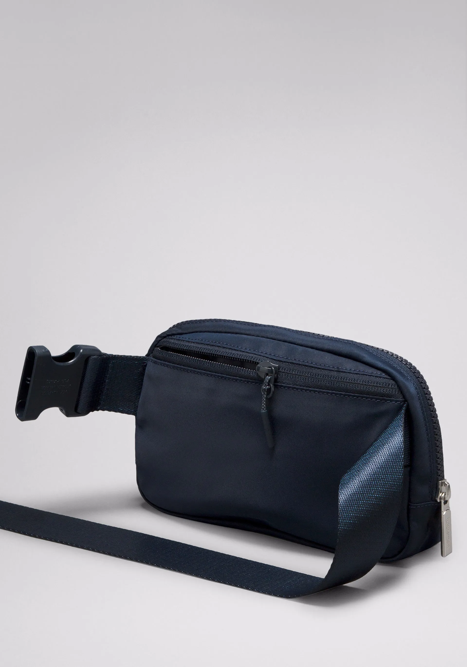Everywhere Belt Bag 1L