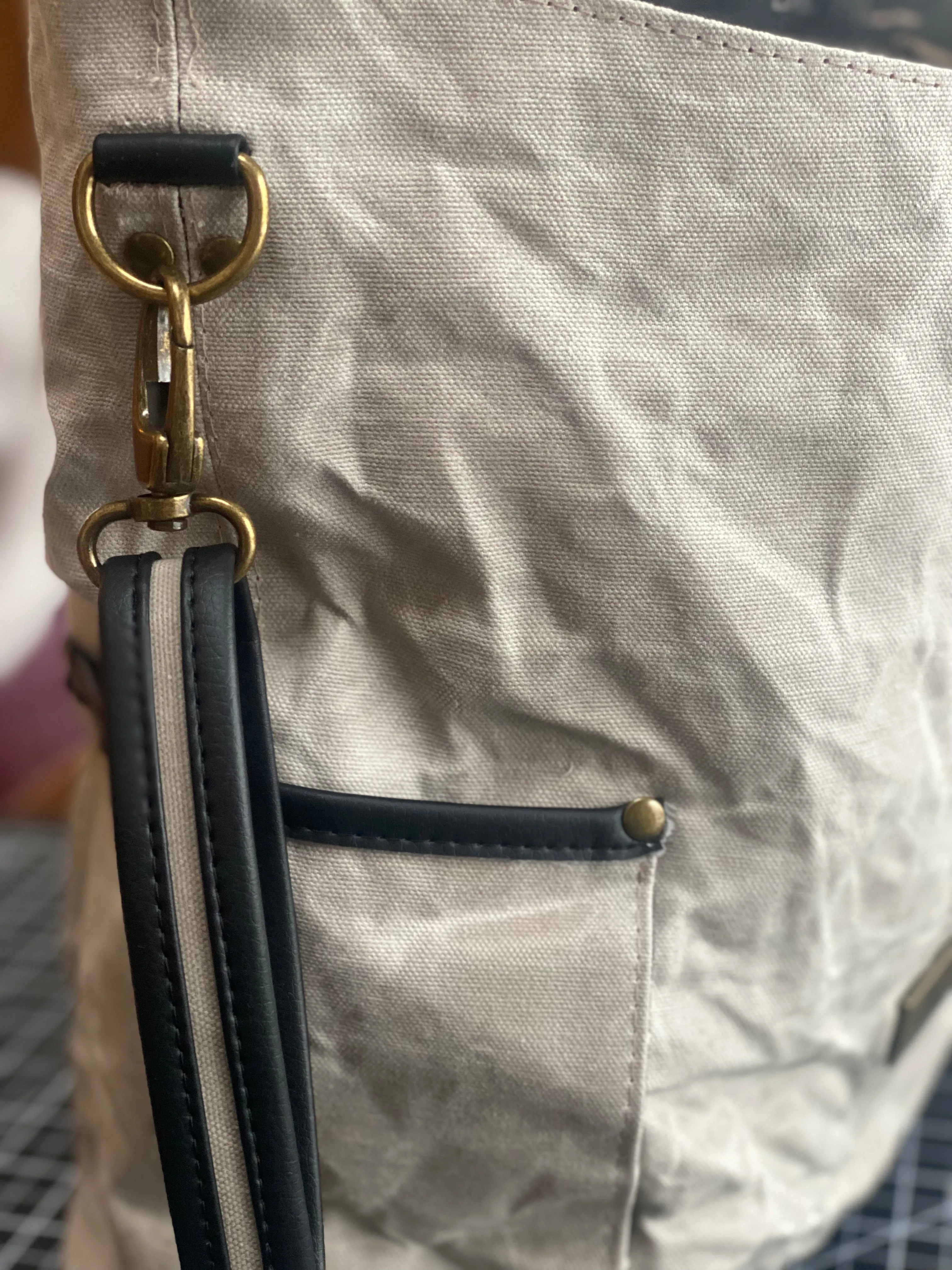 Frassati Compass Bag
