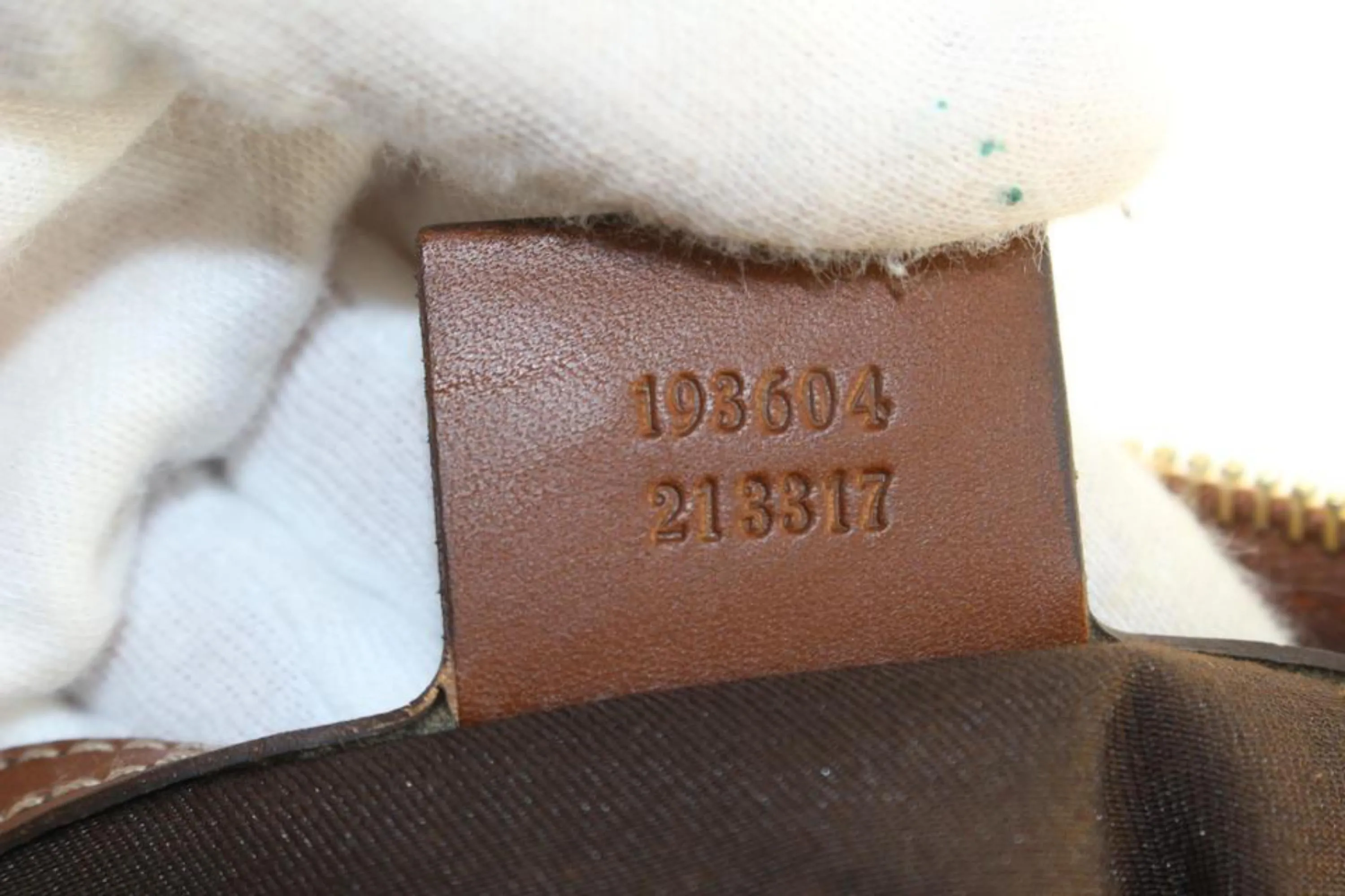 Gucci Ivory Supreme GG Joy Boston 2G1026