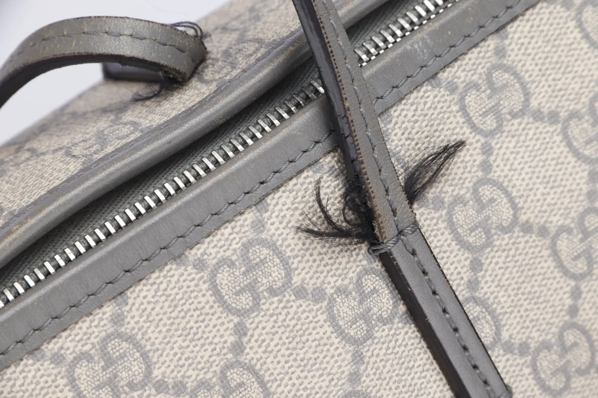 Gucci Light Grey Trim Canvas Shoulder Tote (353437 525040), with Strap & Dust Cover