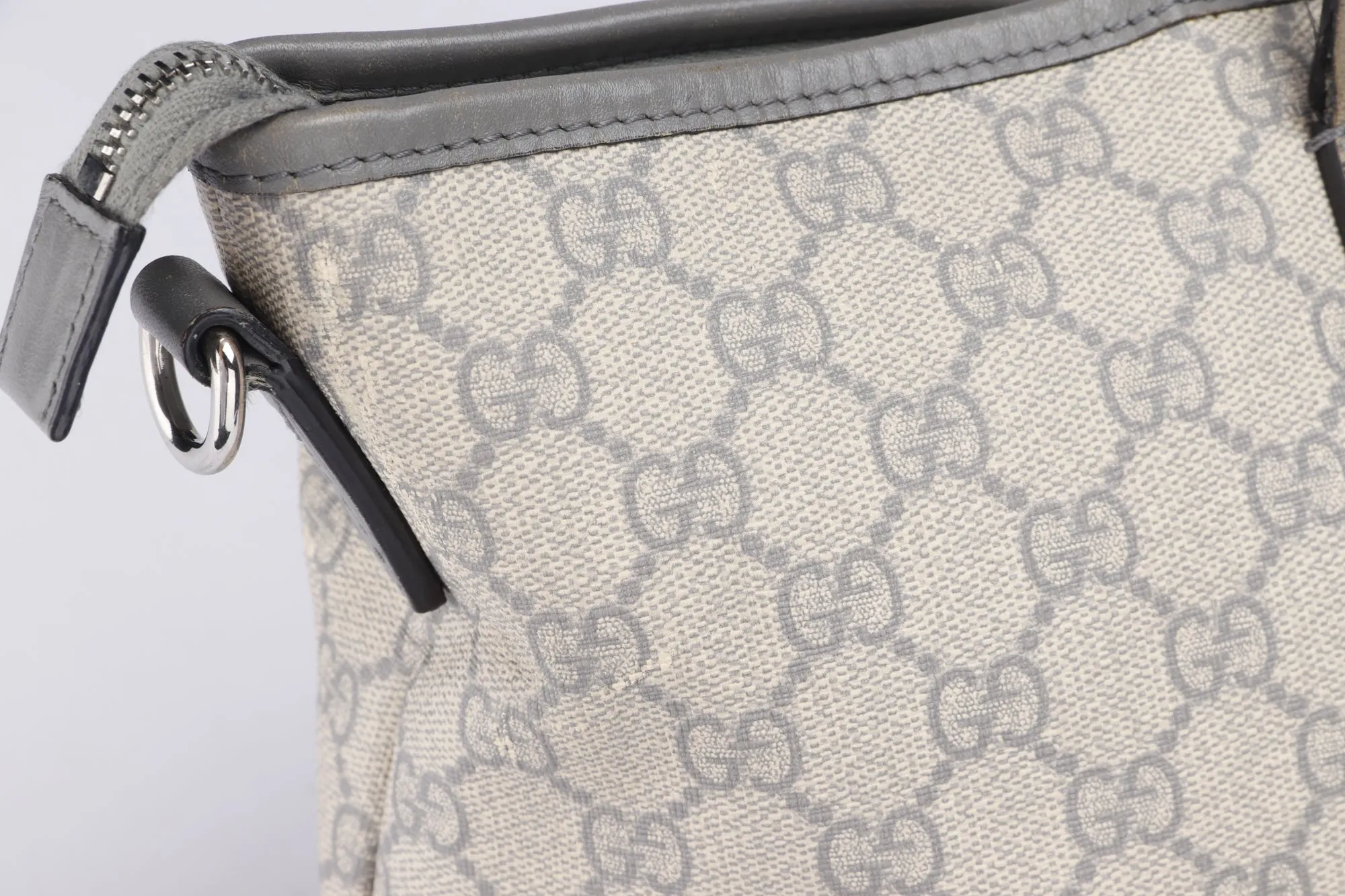 Gucci Light Grey Trim Canvas Shoulder Tote (353437 525040), with Strap & Dust Cover
