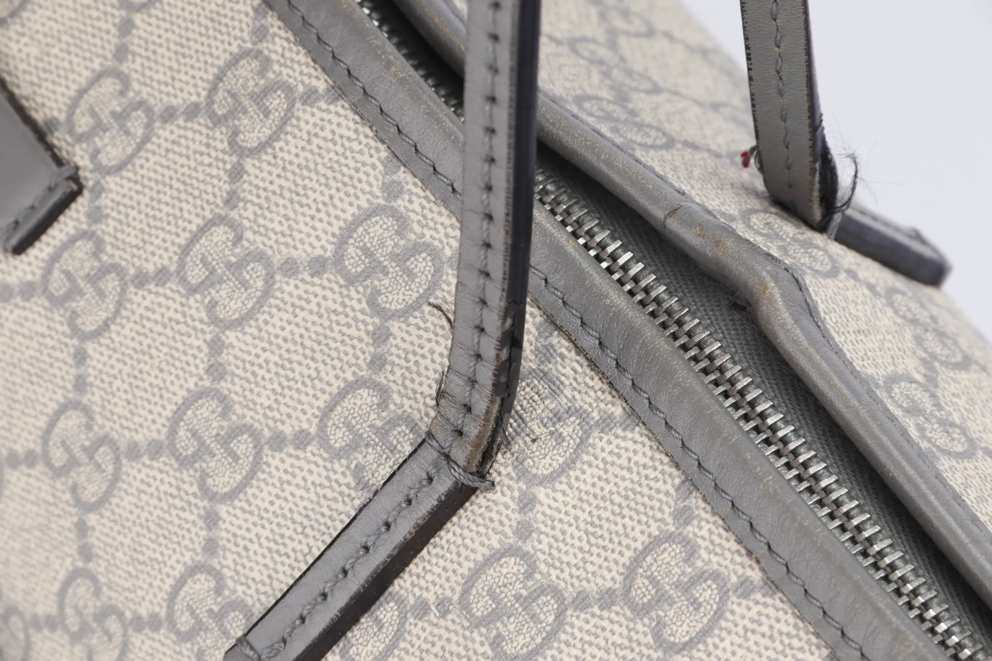 Gucci Light Grey Trim Canvas Shoulder Tote (353437 525040), with Strap & Dust Cover