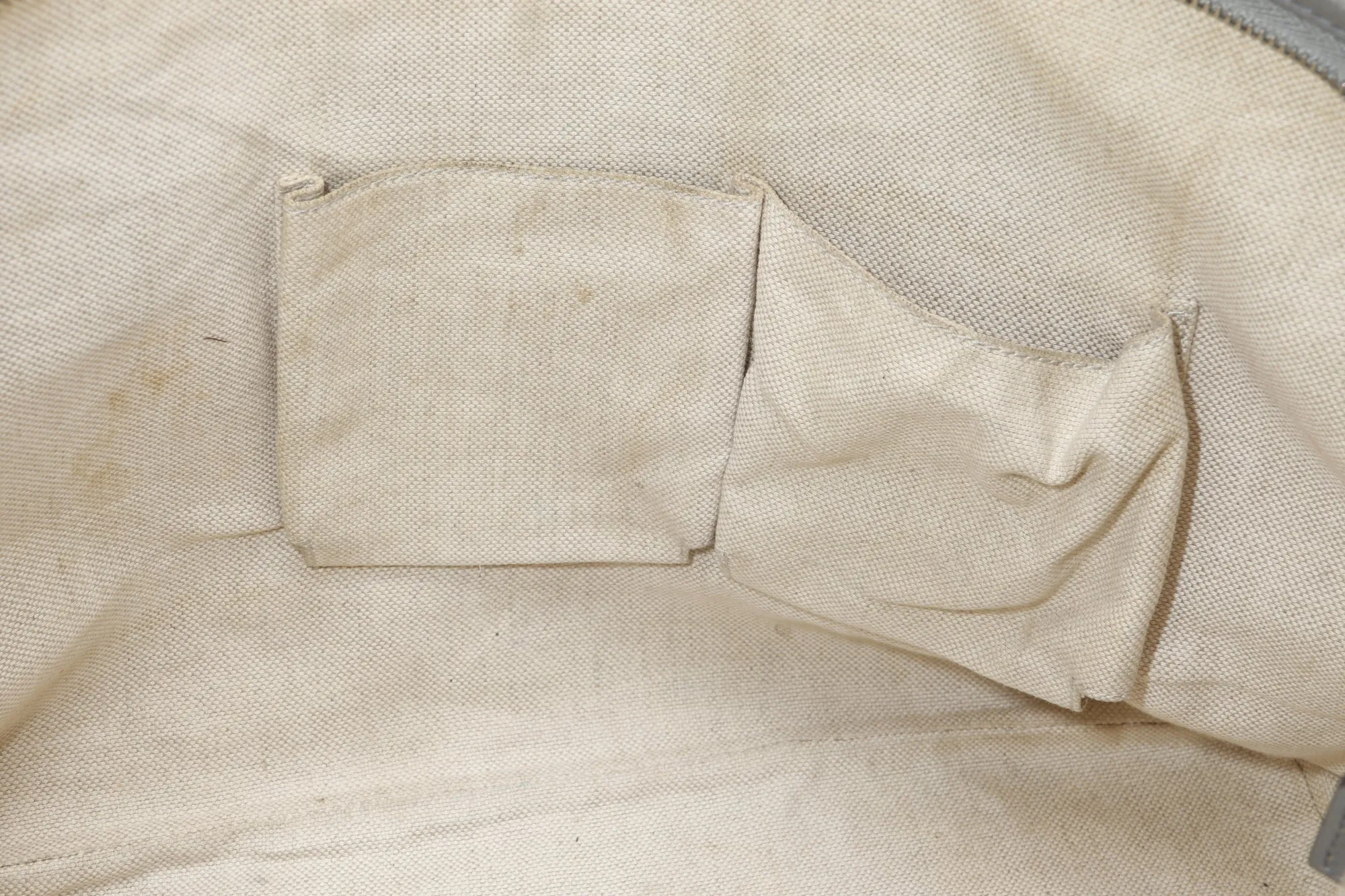 Gucci Light Grey Trim Canvas Shoulder Tote (353437 525040), with Strap & Dust Cover