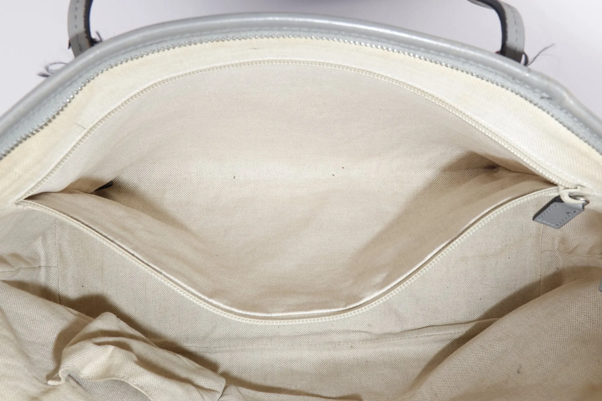 Gucci Light Grey Trim Canvas Shoulder Tote (353437 525040), with Strap & Dust Cover
