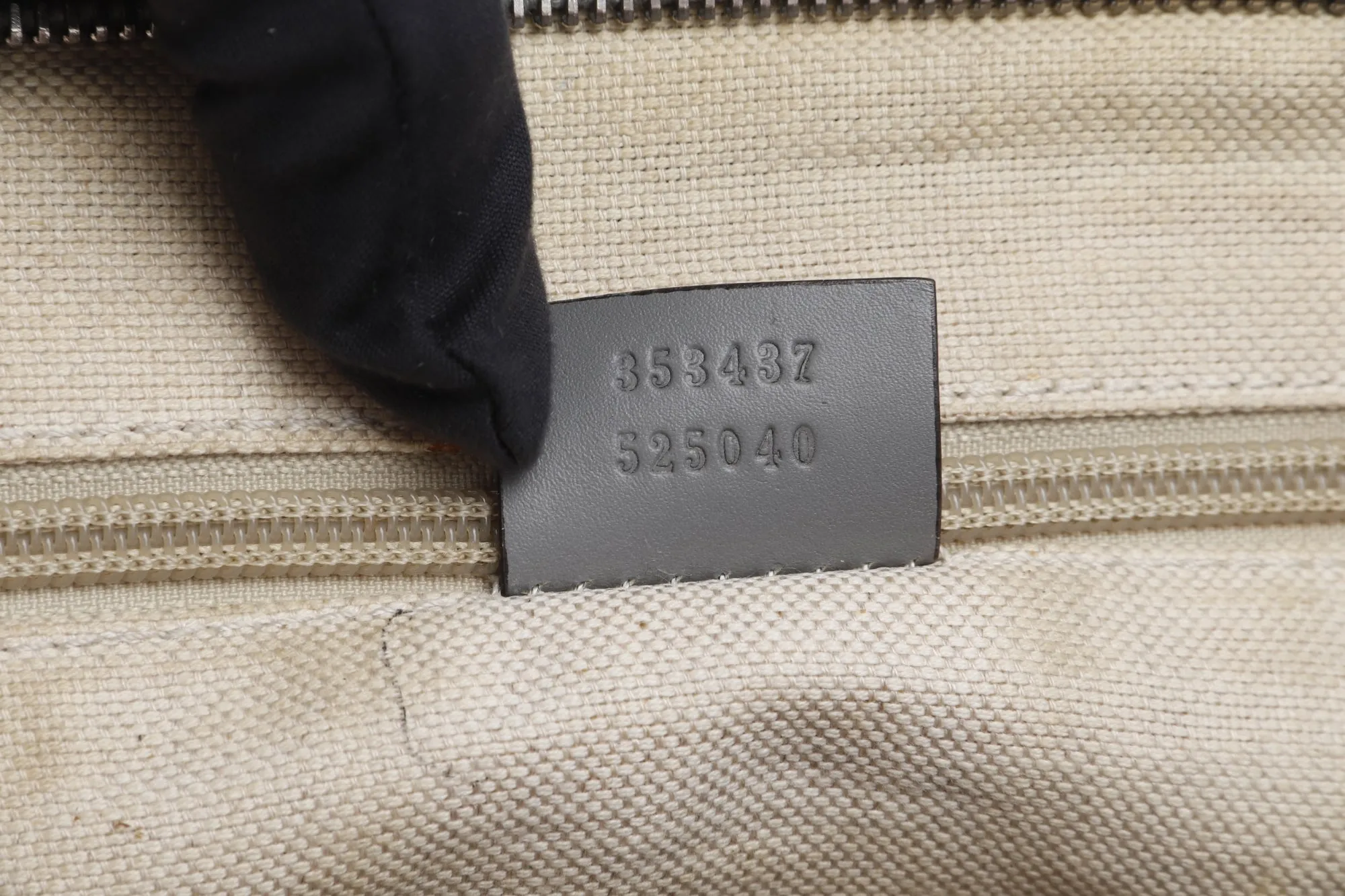 Gucci Light Grey Trim Canvas Shoulder Tote (353437 525040), with Strap & Dust Cover