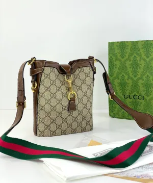 Gucci Ophidia GG Supreme Bucket Bag