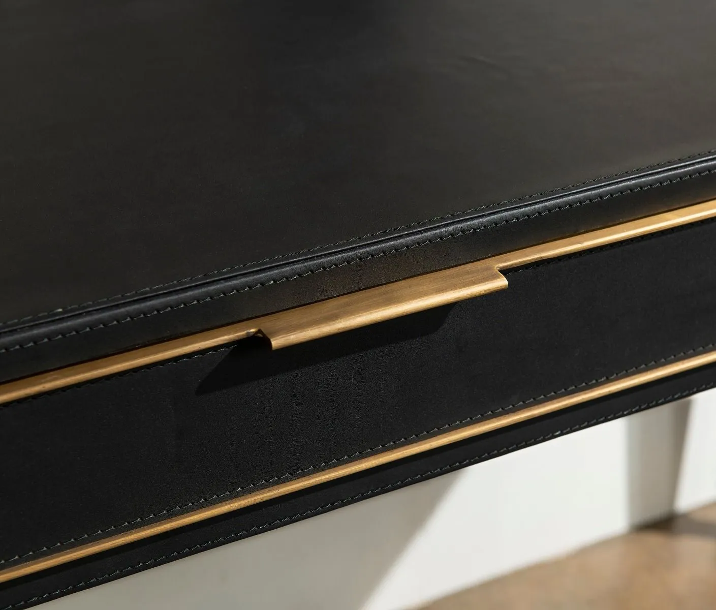 Hunter Desk - Black