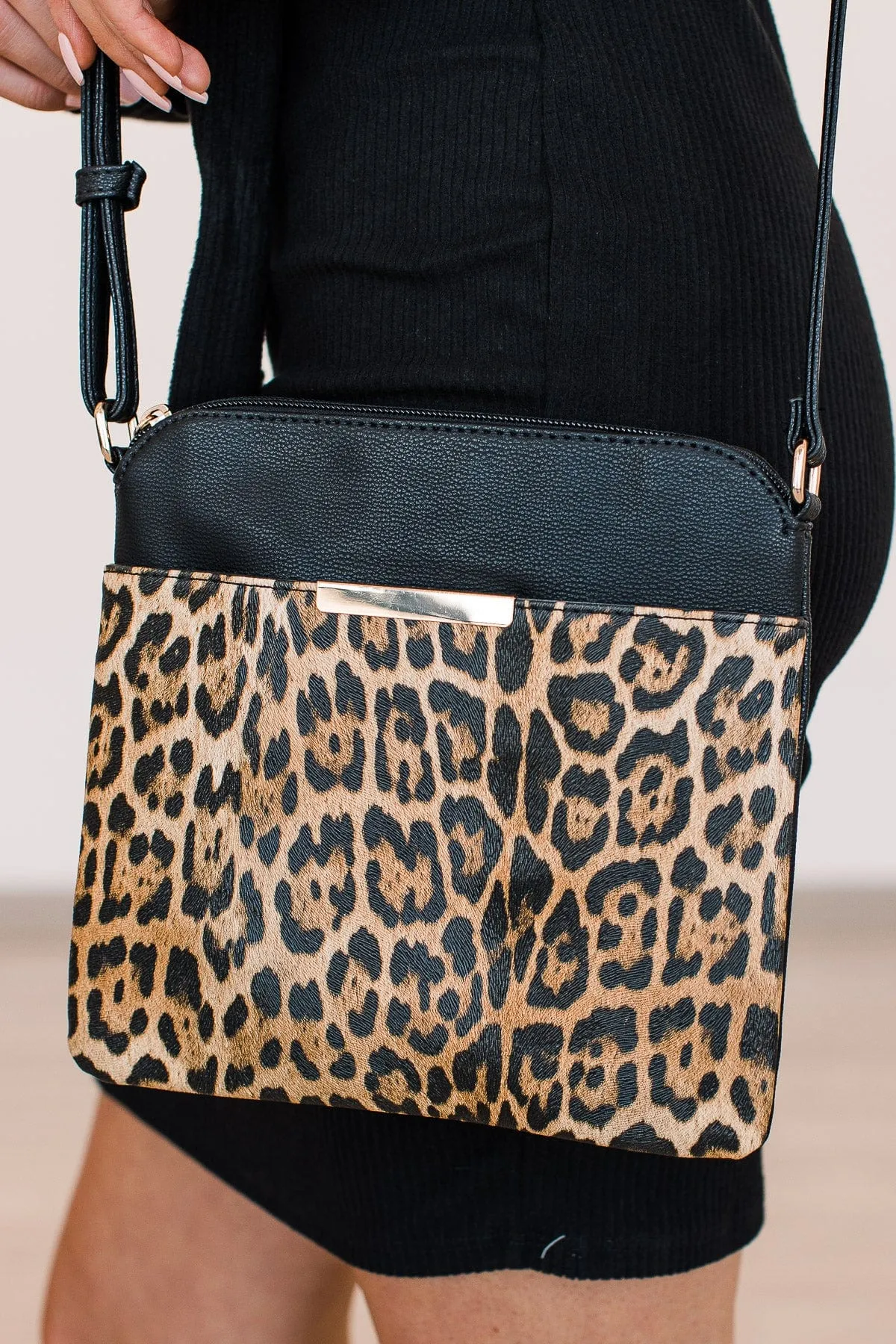 In The Spotlight Crossbody Purse- Natural Leopard