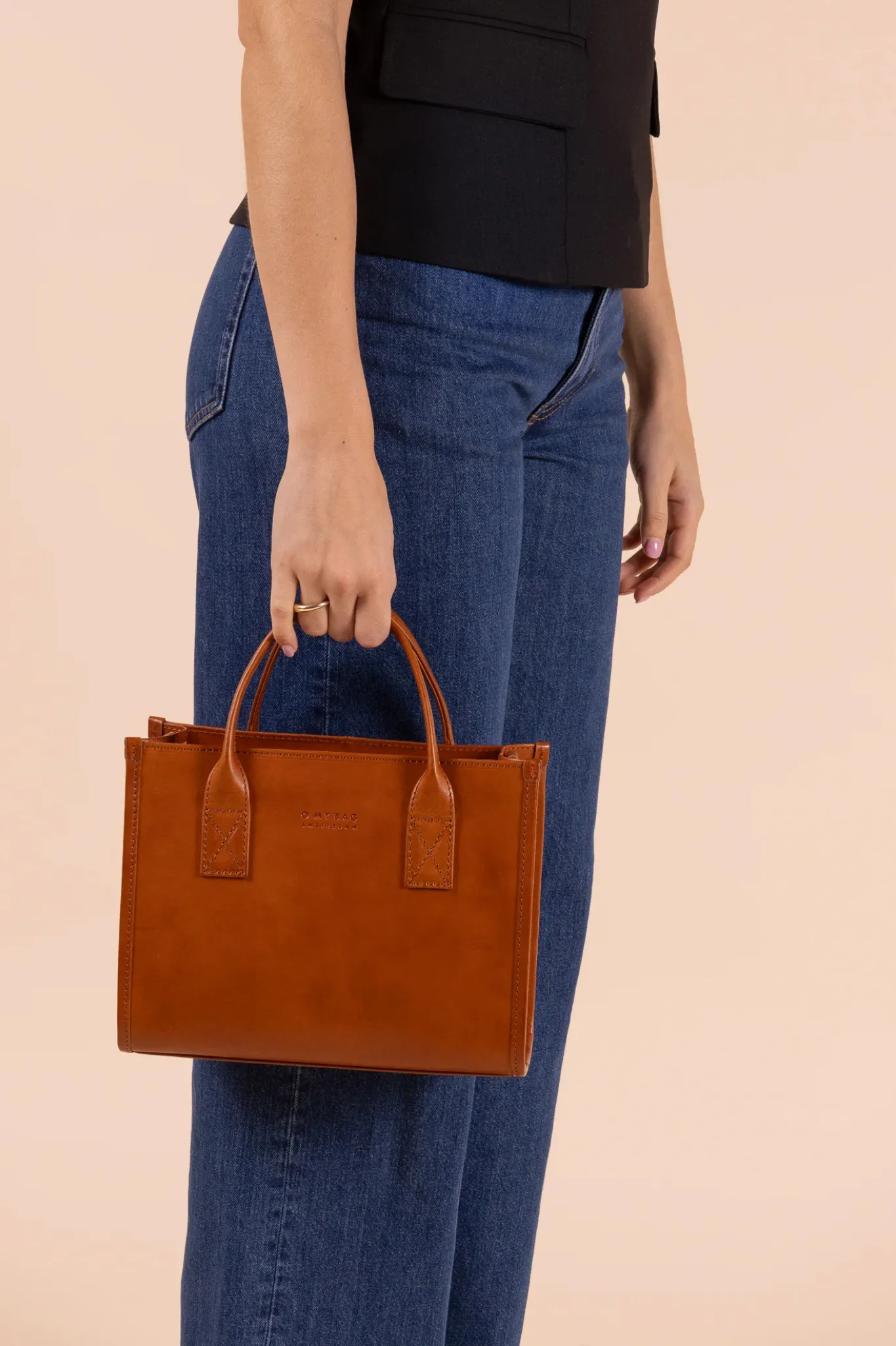 JACKIE MIDI BAG - COGNAC CLASSIC LEATHER