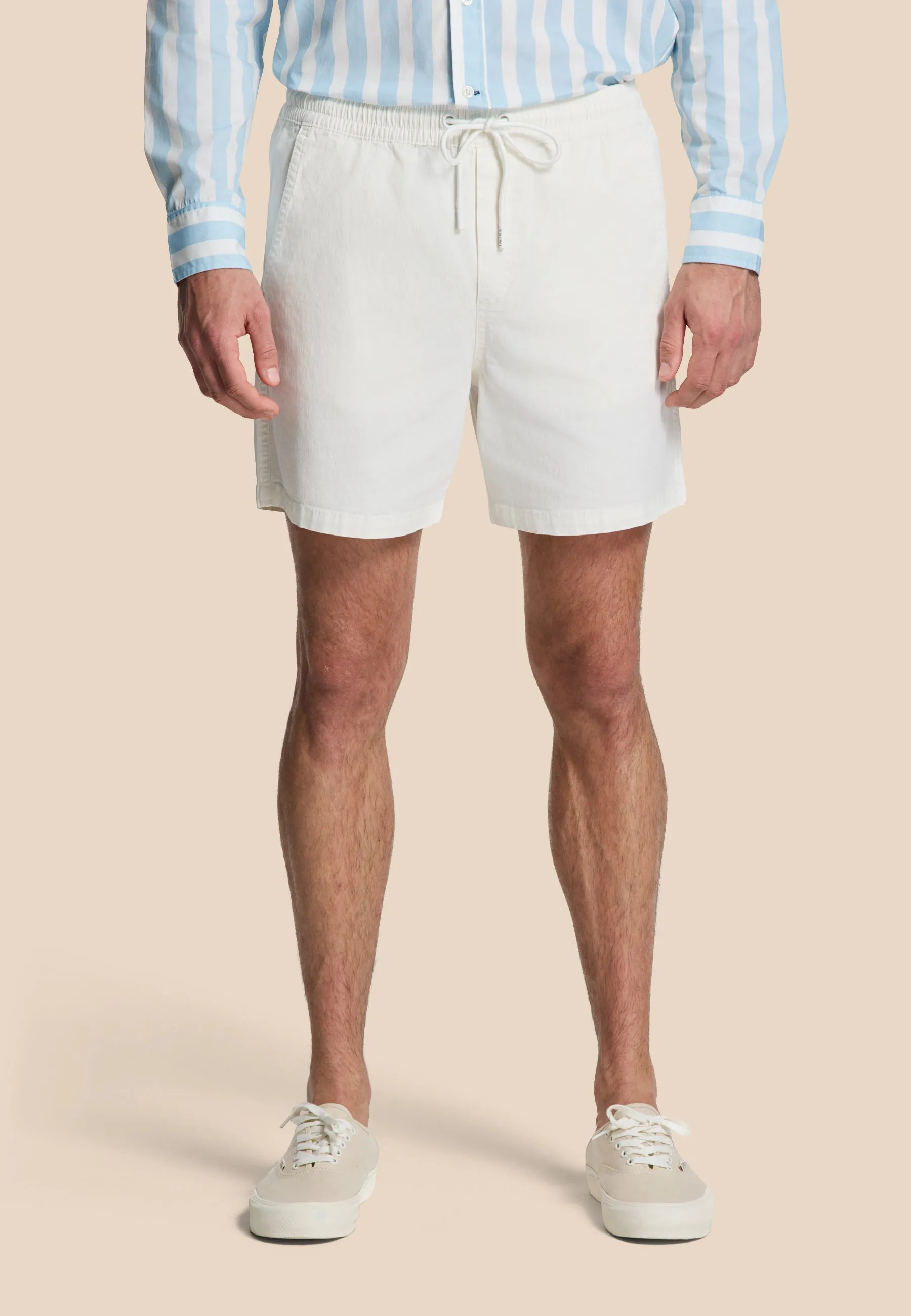 JOSH shorts | jet stream white