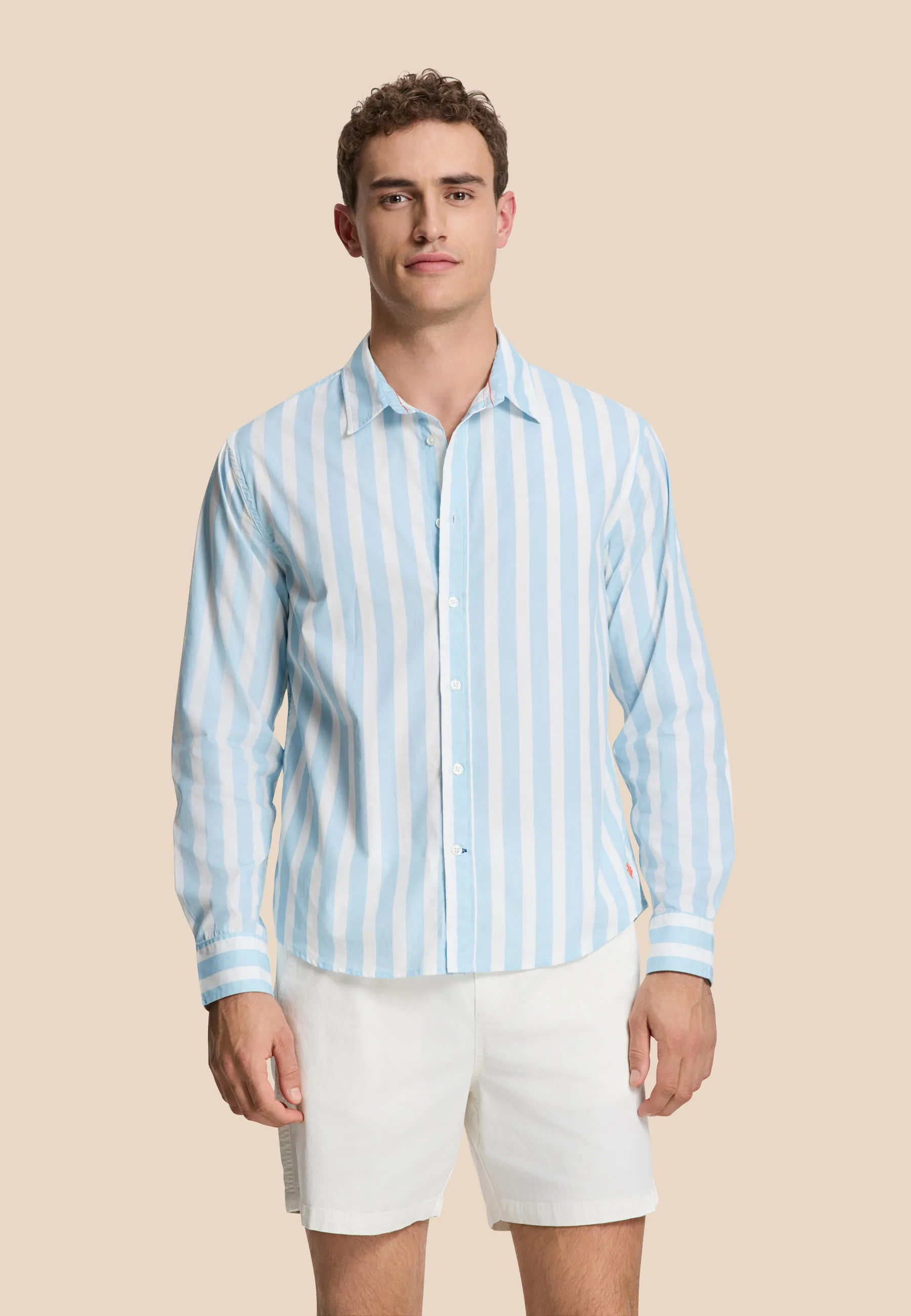 JOSH shorts | jet stream white