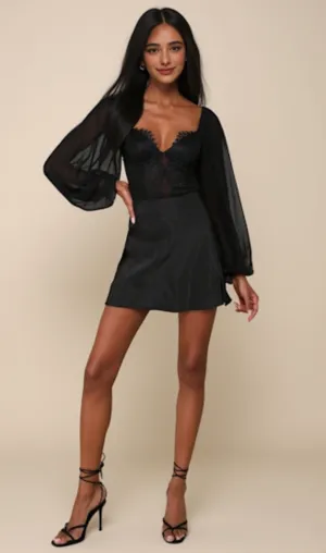 Long Sleeve Lace Bustier Bodysuit in black