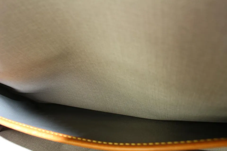 Louis Vuitton 1991 LV Cup Blue Monogram Sail Sac Cowes Messenger Bag 826lv89