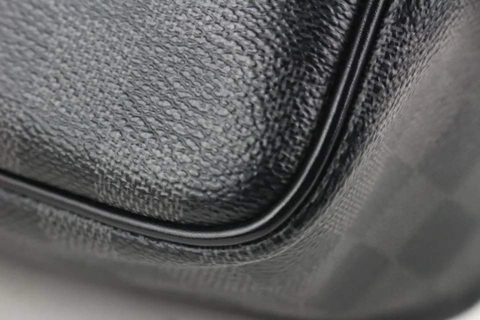 Louis Vuitton Black Damier Graphite Toiletry Pouch Poche Toilette 12lvs624
