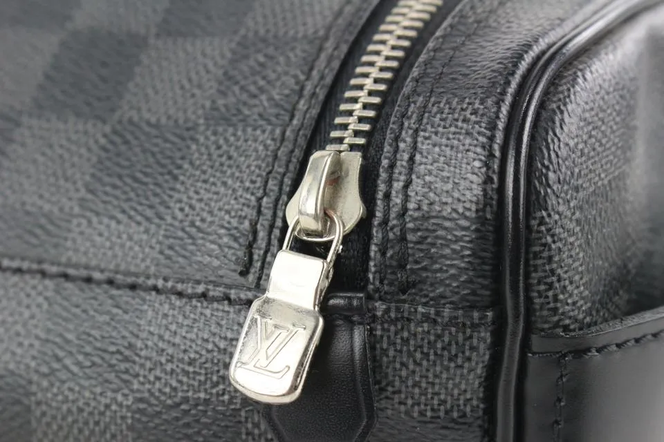Louis Vuitton Black Damier Graphite Toiletry Pouch Poche Toilette 12lvs624