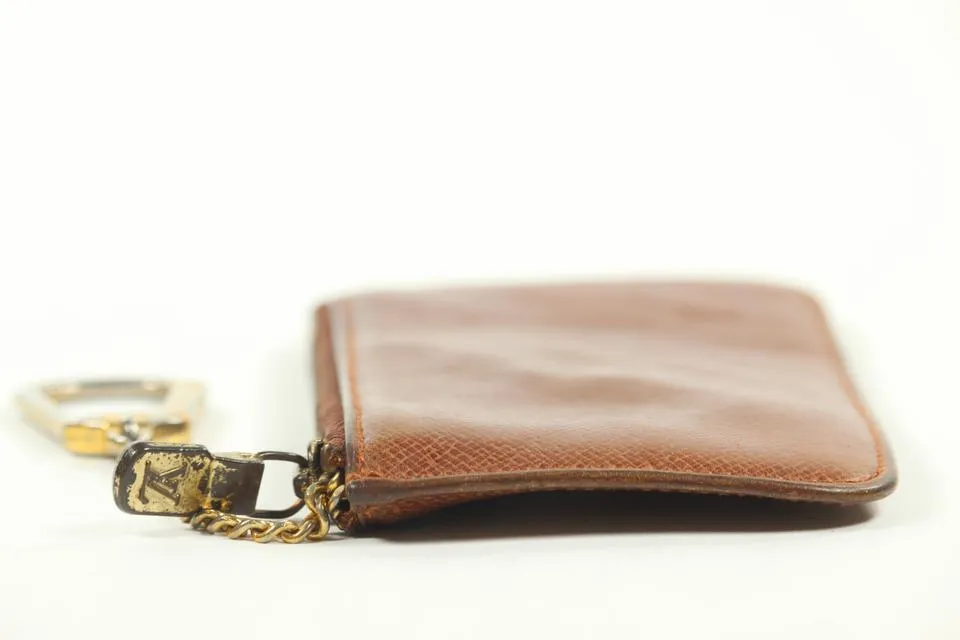 Louis Vuitton Brown Taiga Leather Key Pouch 13lv1103