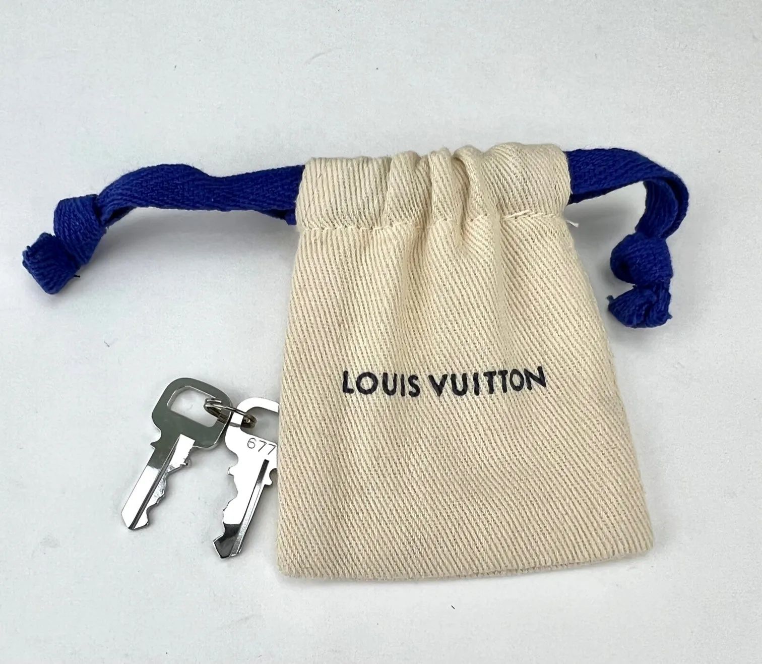Louis Vuitton Keepall Bandoulière 50B Silver Glitter Damier Pattern Duffle Bag Preowned