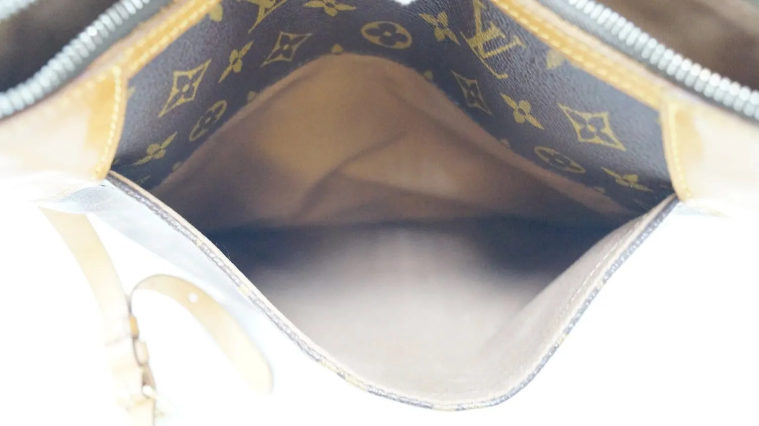 LOUIS VUITTON Monogram Canvas Brown Odeon MM Shoulder Crossbody Bag