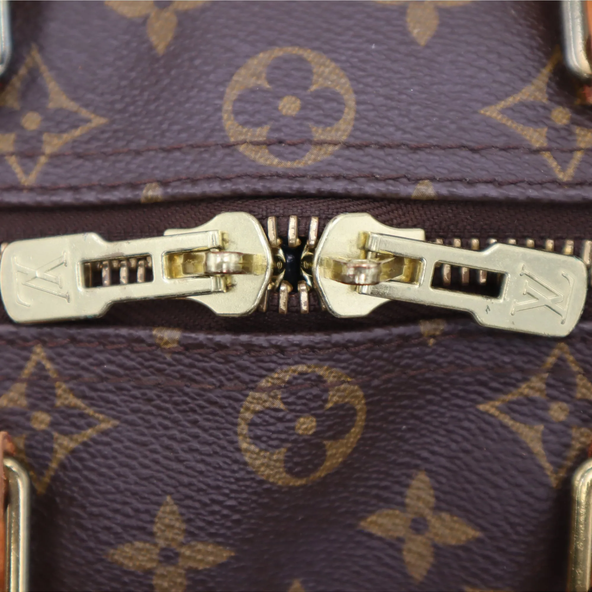 Louis Vuitton Monogram Canvas Keepall 45 Boston Travel Bag FH1912