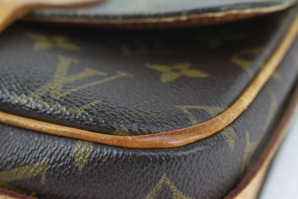 Louis Vuitton Monogram Cartouchiere PM Crossbody Bag 1025lv22