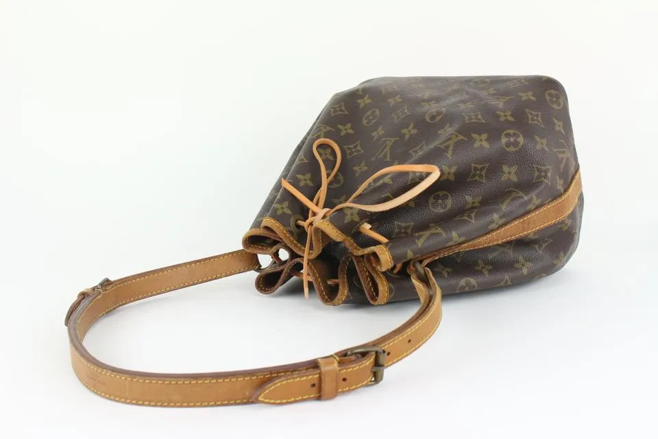 Louis Vuitton Monogram Petit Noe Drawstring Bucket Hobo 11LV106