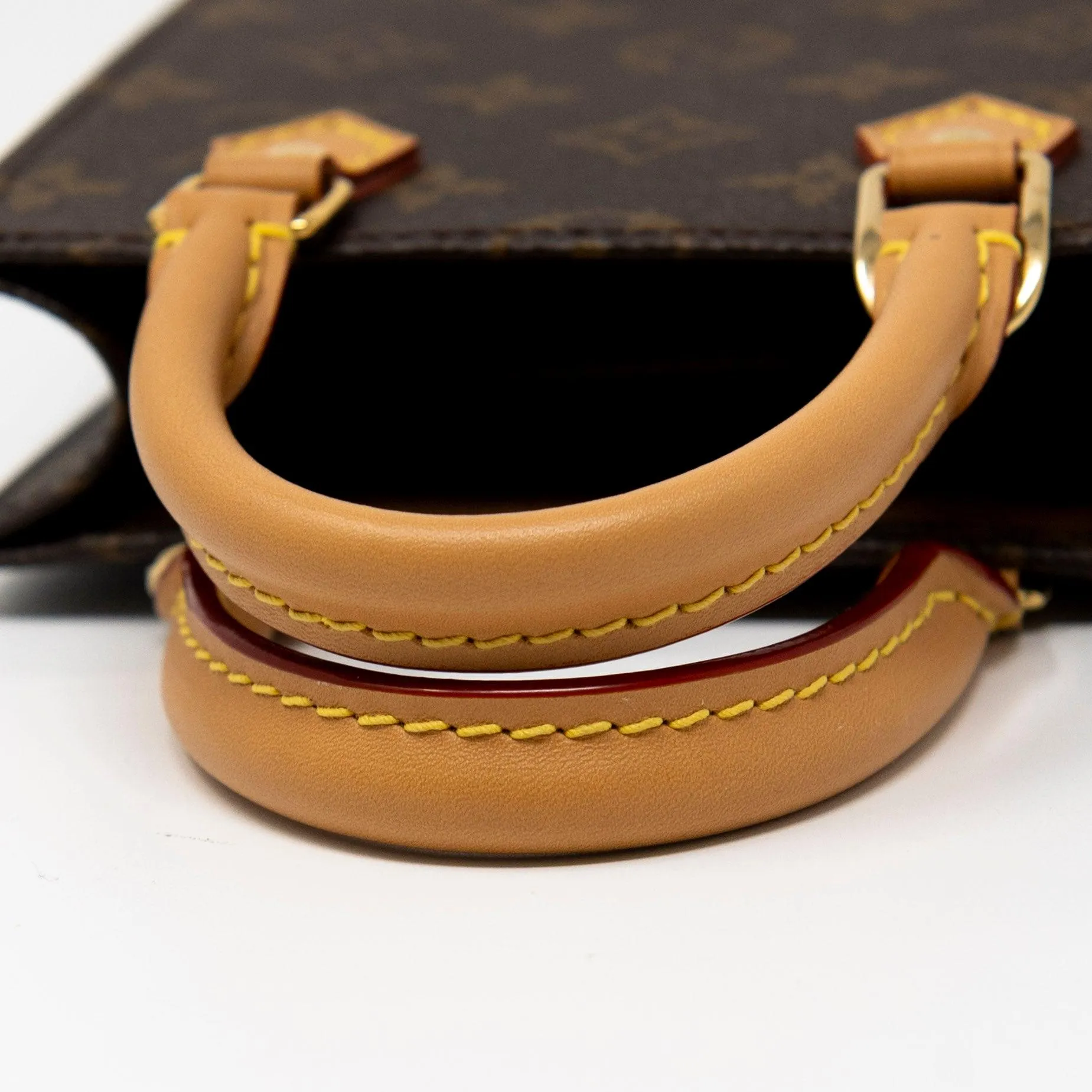 Louis Vuitton Monogram Petit  Sac Plat