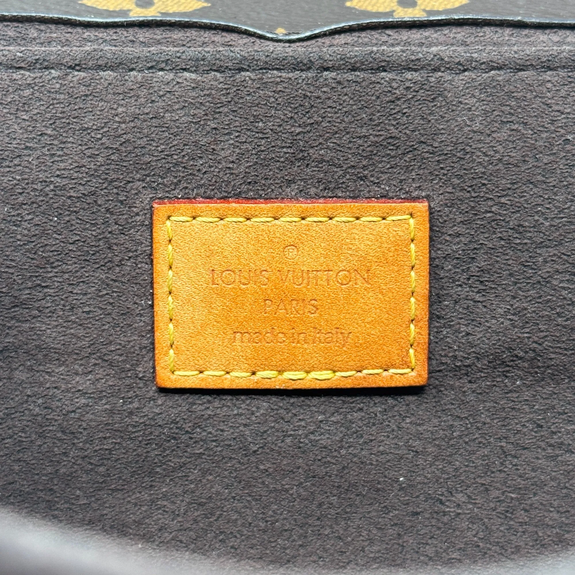 Louis Vuitton Monogram Pochette Metis