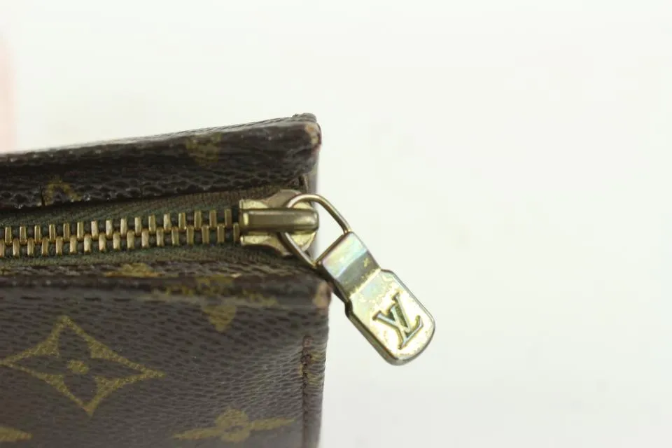 Louis Vuitton Monogram Toiletry Pouch 15 Cosmetic Case Poche Toilette 927lv31
