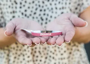 Mama (hot pink) Leather Bracelet