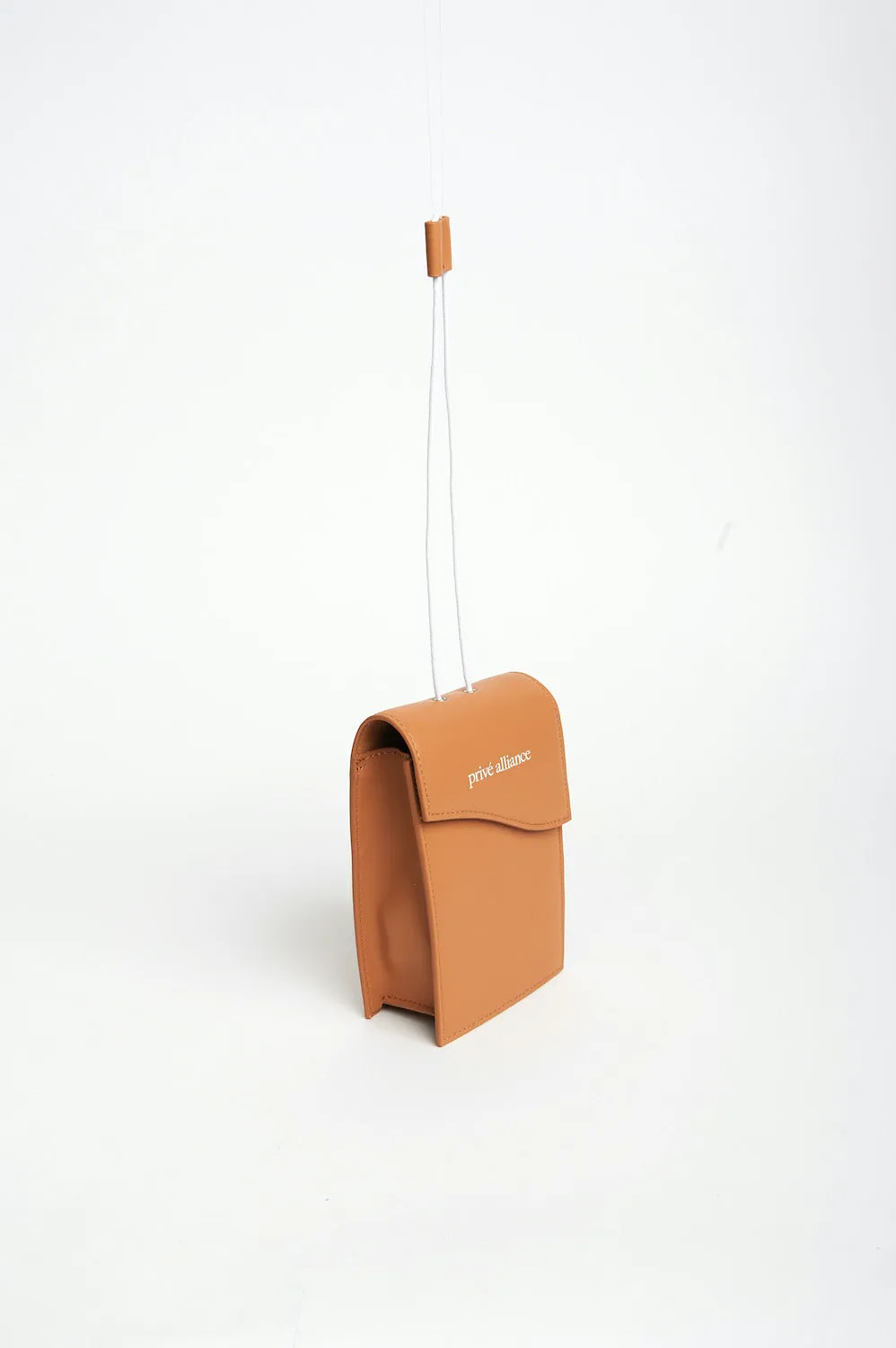 NECESSITY POUCH BAG - CAMEL